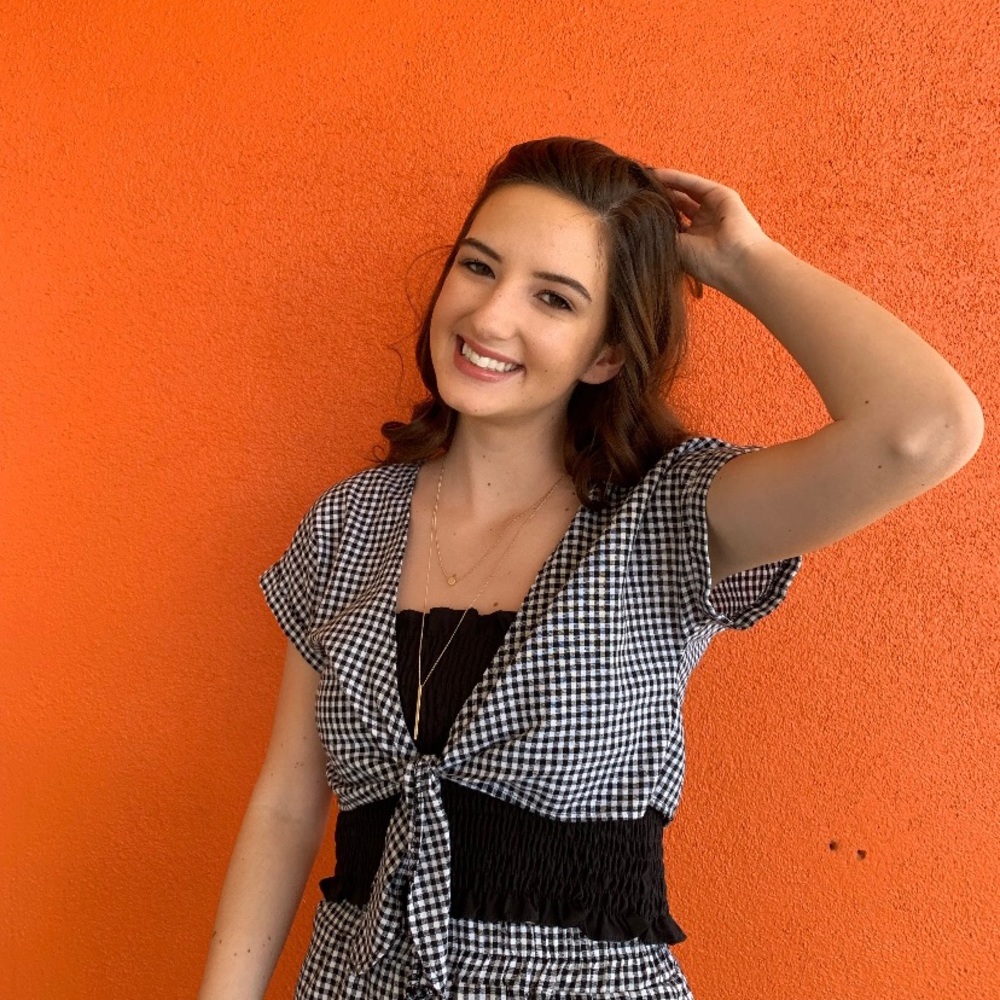 Meet your Posher, Amber